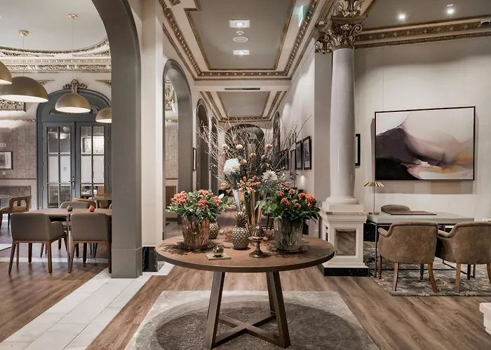 Circulo Gran Via, Autograph Collection (Adults Only)